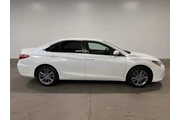 $13952 : Toyota Camry 2015 SE 4dr Sed thumbnail