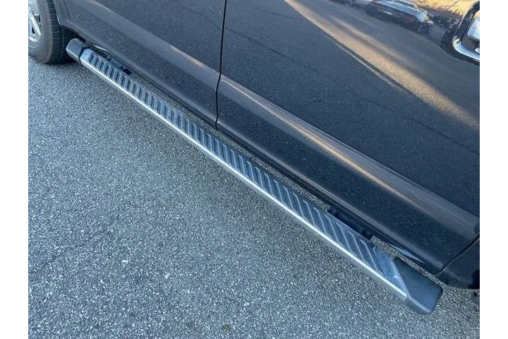 $27439 : Ford F-150 2019 4x4 XLT 4dr image 8