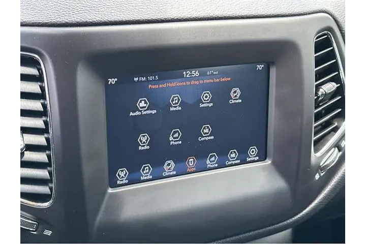 $14000 : Jeep Compass 2018 4x4 Sport image 9