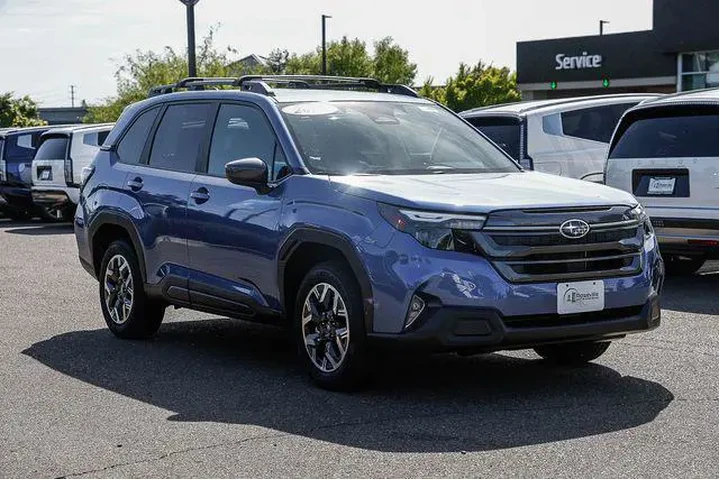 $32998 : Subaru Forester 2026 AWD Pre image 6