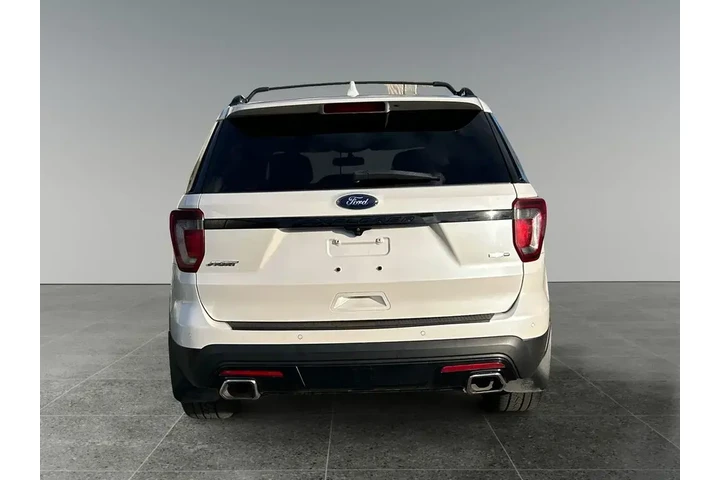 $16988 : Ford Explorer 2017 AWD Sport image 4