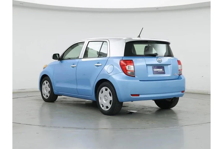 $10998 : Scion xD 2014 Base 4dr Hatch image 2