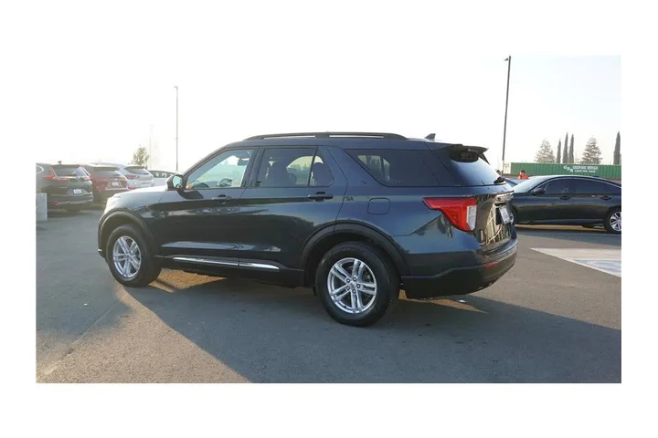 $24984 : 2023 Explorer XLT image 8