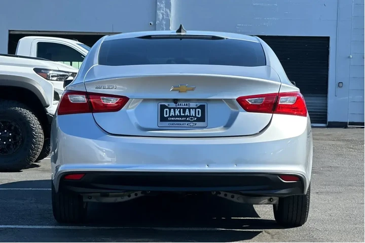 $15900 : Chevrolet Malibu 2019 LS 4dr image 5