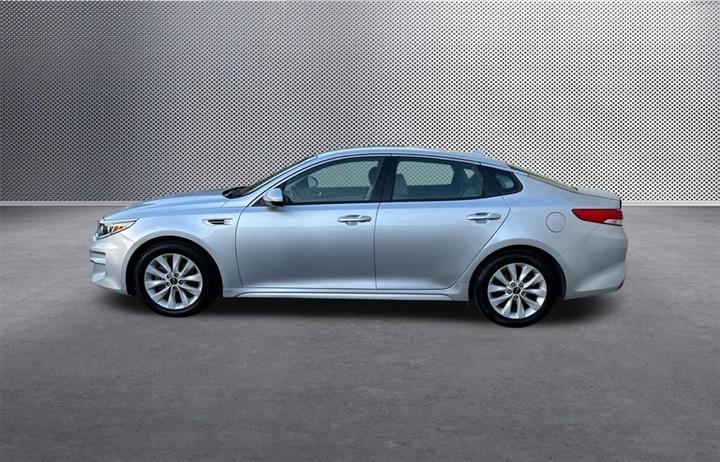 $13839 : 2016 Optima EX image 4