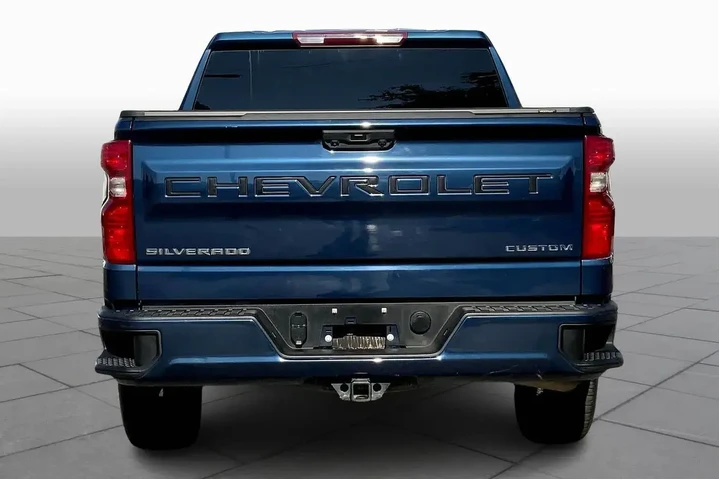 $31899 : Chevrolet Silverado 1500 202 image 4