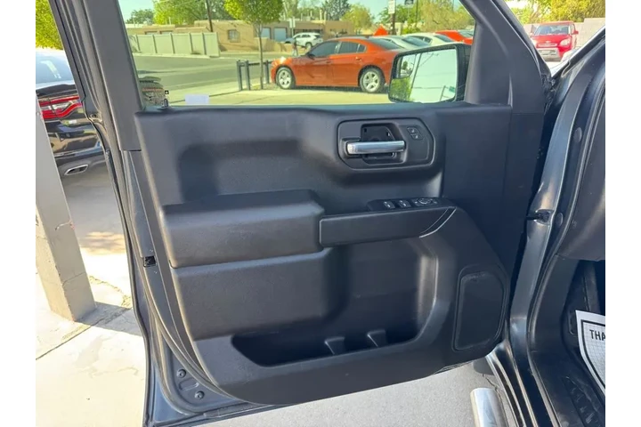 2021 Silverado 1500 Custom Do image 10