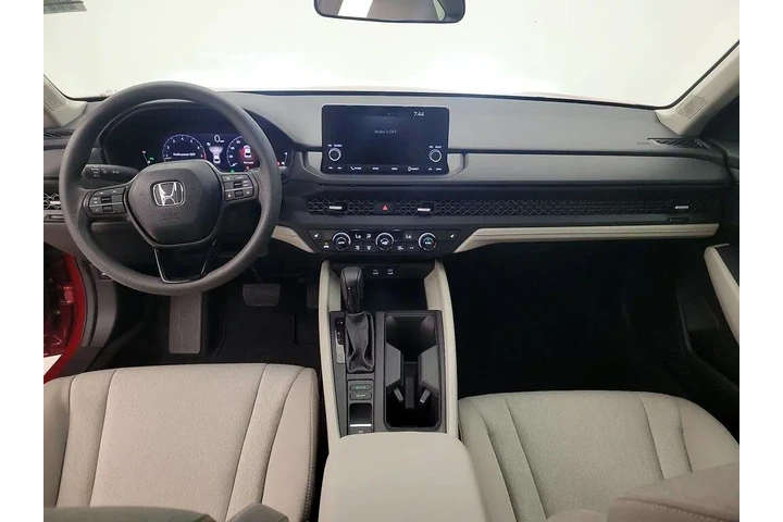 $29998 : Honda Accord 2025 SE 4dr Sed image 9