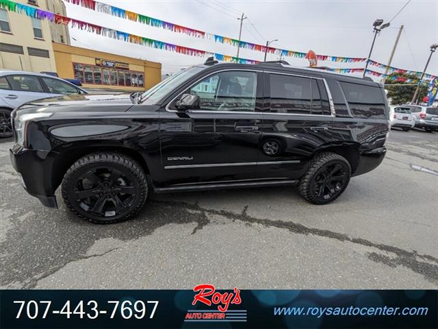 2018 Yukon Denali 4WD SUV image 4