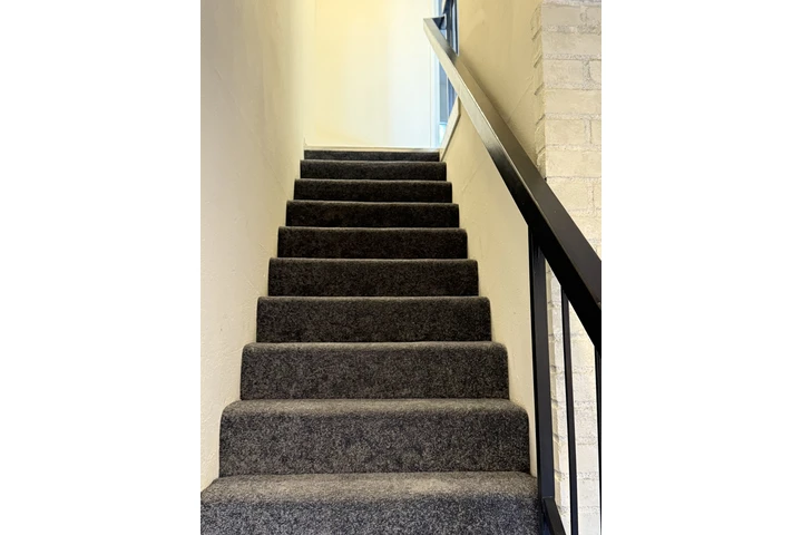 $2525 : PANO0RAMA CITY image 6