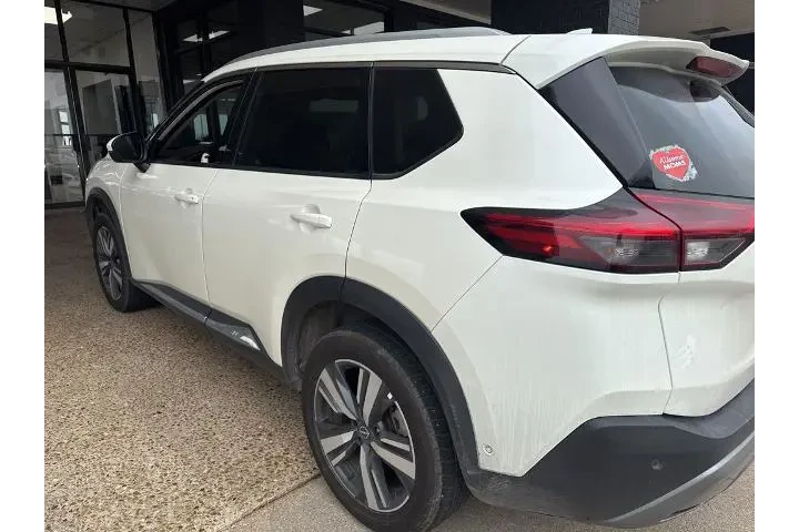 $23453 : Nissan Rogue 2023 AWD SL 4dr image 3