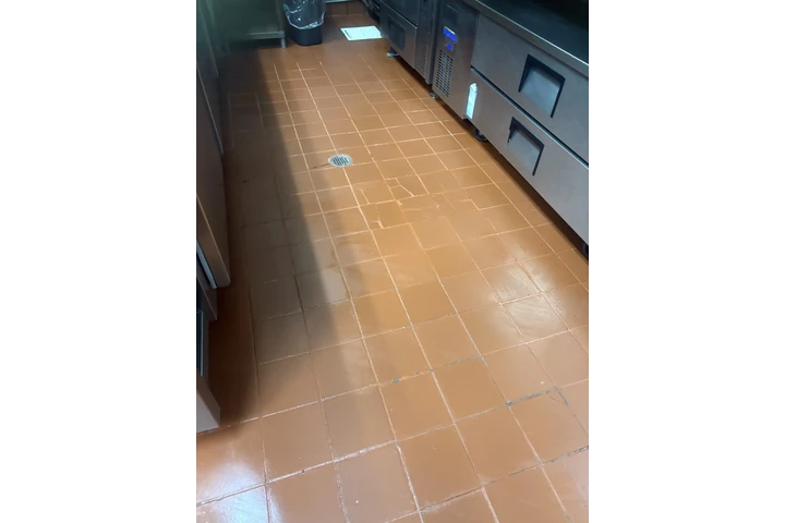Commercial & Residential Clean image 5