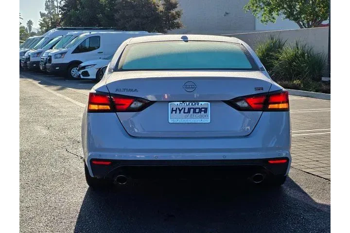 $19874 : Nissan Altima 2024 2.5 SR 4d image 6