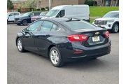 $9934 : Chevrolet Cruze 2017 LT Auto thumbnail
