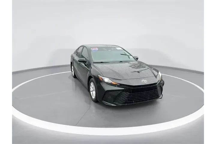 $27905 : Toyota Camry 2025 LE 4dr Sed image 1