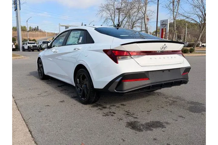 $23341 : Hyundai ELANTRA 2026 SEL Spo image 5
