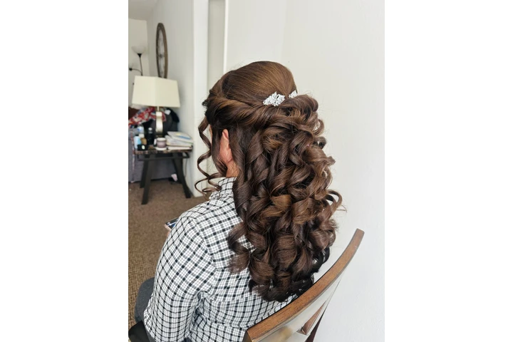 $$$MAQUILLAJE$$PEINADOS image 8