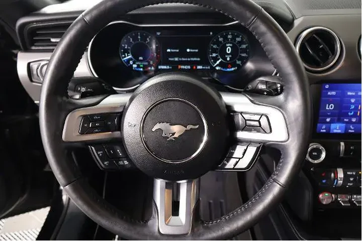 $24932 : Ford Mustang 2021 EcoBoost 2 image 3