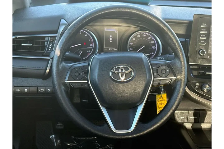 $25540 : Toyota Camry 2022 LE 4dr Sed image 9