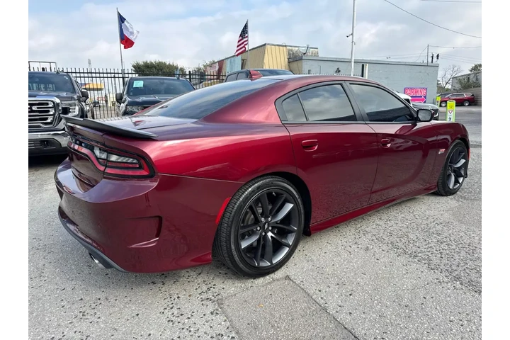 2019 Charger Scat Pack image 4