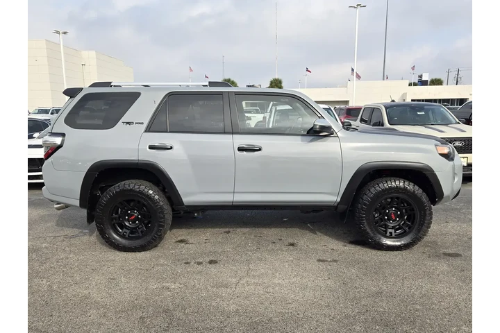 $32991 : Toyota 4Runner 2017 4x4 SR5 image 4