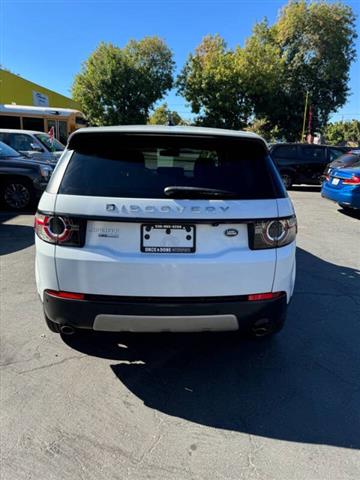 $12395 : 2016 Land Rover Discovery Spo image 6