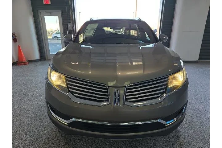 $17999 : Lincoln MKX 2017 Reserve 4dr image 2