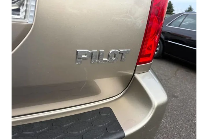 $7995 : 2005 Pilot EX image 9