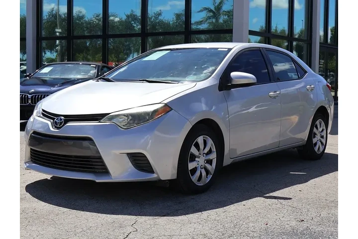 $7695 : Toyota Corolla 2015 S 4dr Se image 5
