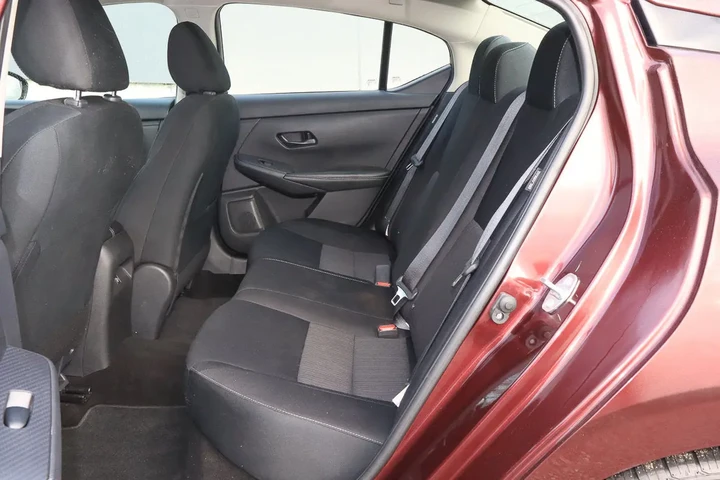 $16488 : 2024 Sentra SV CVT image 8