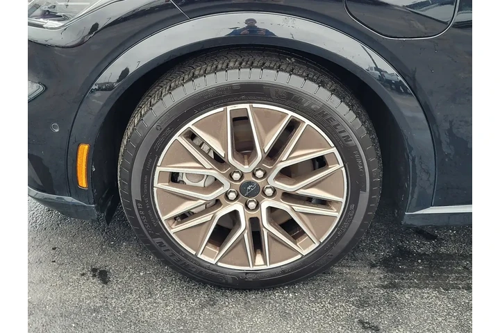 $32597 : Ford Mustang Mach-E 2024 AWD image 10