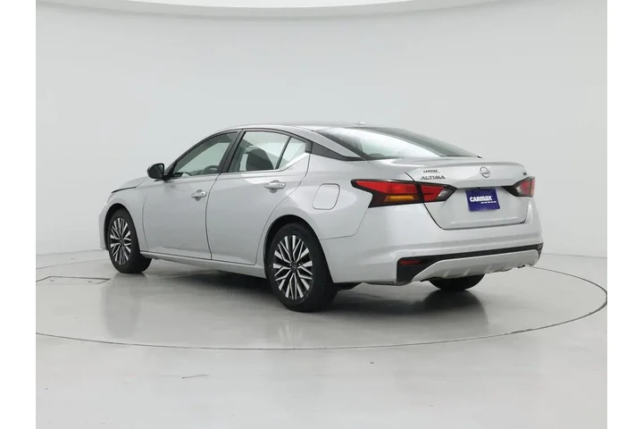 $18998 : Nissan Altima 2024 2.5 SV 4d image 2