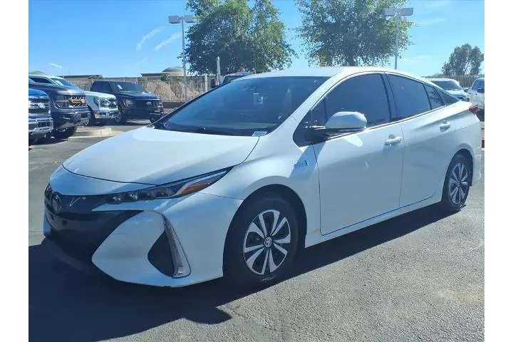 $24008 : Toyota Prius Prime 2019 Prem image 8