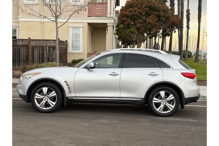 $9988 : 2009 FX35 image 9