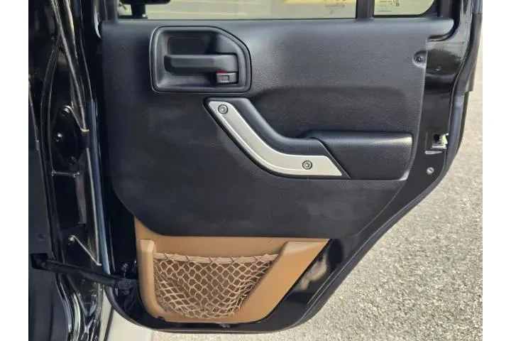 $21990 : Jeep Wrangler Unlimited 2015 image 7