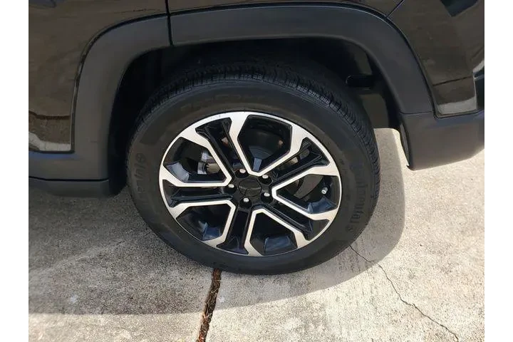 $22988 : Jeep Compass 2022 4x4 Limite image 10