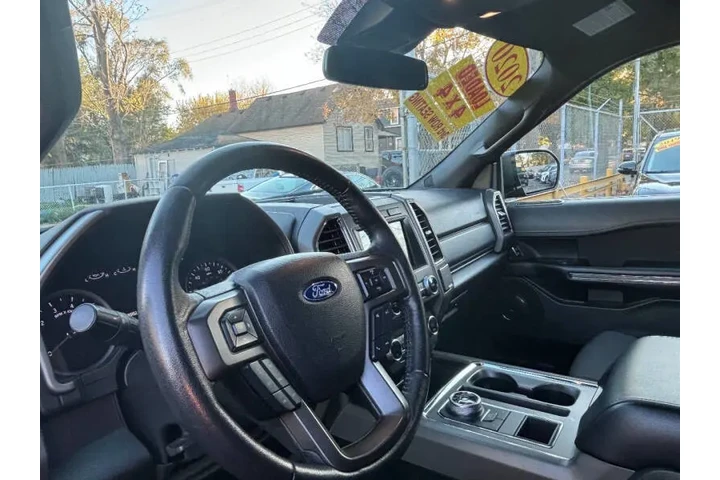 $31995 : 2020 Expedition XLT image 10