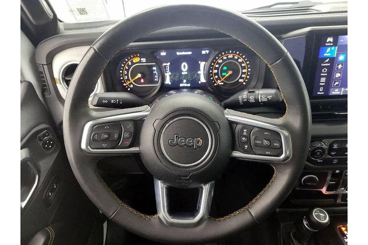 $31998 : Jeep Wrangler 2024 4x4 Sahar image 10