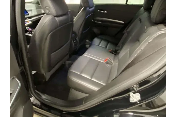 $26597 : Cadillac XT4 2024 Premium Lu image 9
