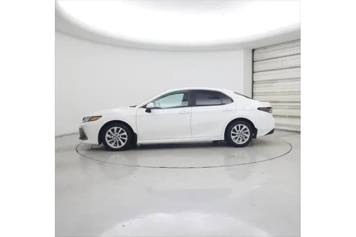 $25998 : Toyota Camry 2024 LE 4dr Sed image 3