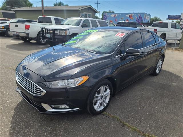 $11999 : 2018 Fusion SE Sedan image 3