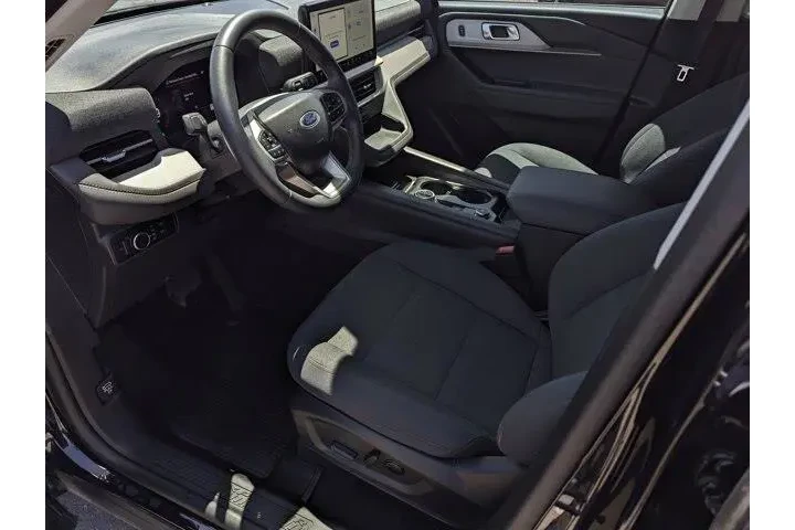 $36999 : Ford Explorer 2025 Active 4d image 9