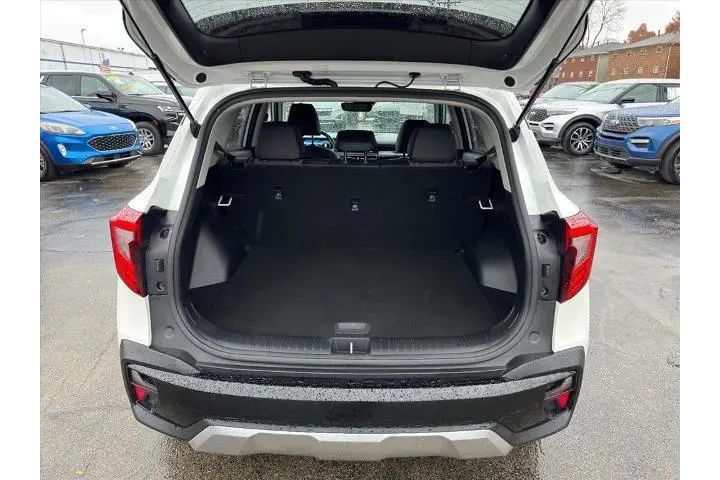 $22988 : Kia Seltos 2024 AWD S 4dr SU image 8