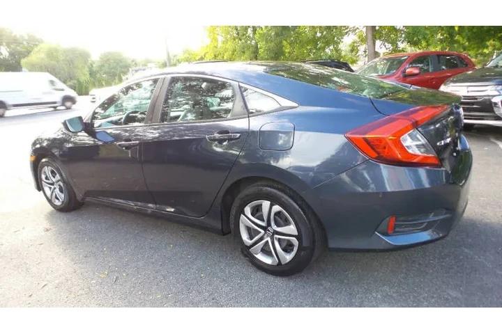 $15900 : 2016 Civic LX image 9
