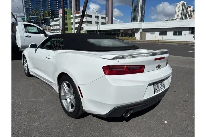 $16976 : Chevrolet Camaro 2018 LT 2dr image 6