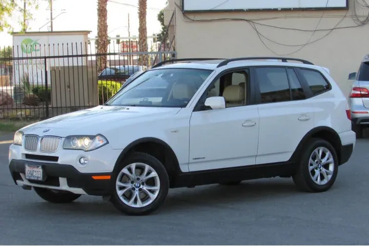 $8995 : 2009 BMW X3 xDrive30i image 4