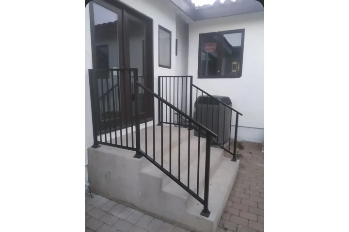 Busco soldador image 1