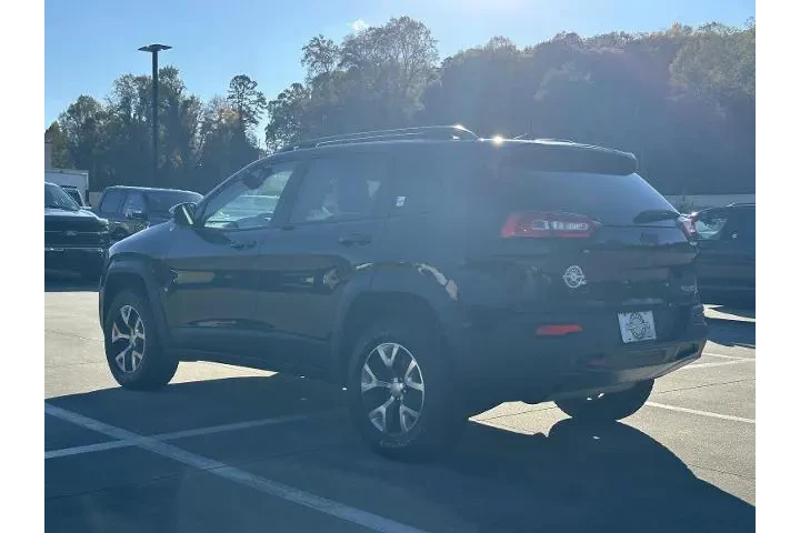 $19999 : Jeep Cherokee 2018 4x4 Trail image 5