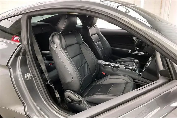 $39990 : Ford Mustang 2021 GT 2dr Fas image 7