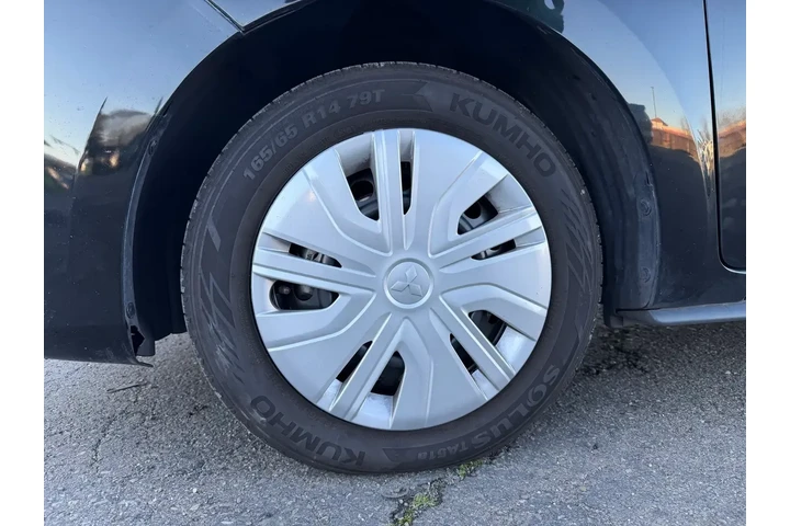 $12500 : Mitsubishi Mirage 2022 ES 4d image 9